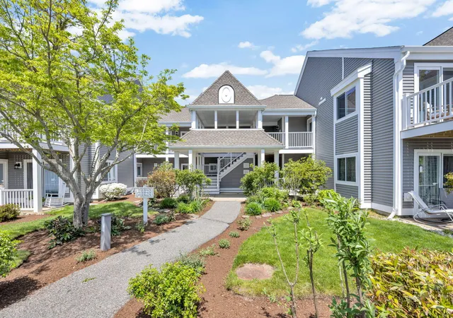 image of 102 Fletcher Ln, Brewster, MA 02631