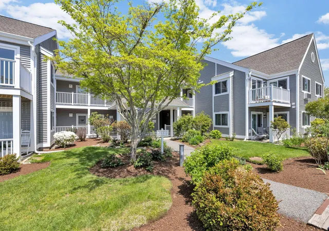 image of 102 Fletcher Ln, Brewster, MA 02631