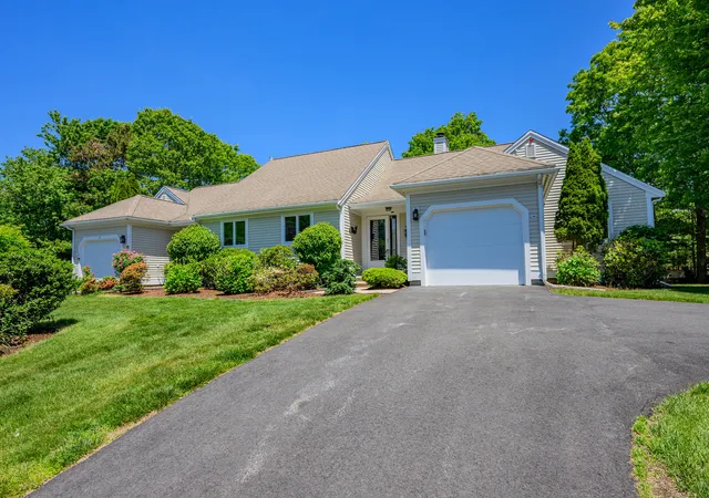 Homes for sale in Mashpee, MA | 1 Sandview Ter #UNIT 1, Mashpee, MA 02649 | MLS# 22602722