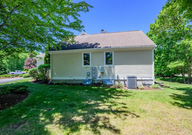 Homes for sale in Mashpee, MA | 1 Sandview Ter #UNIT 1, Mashpee, MA 02649 | MLS# 22602722