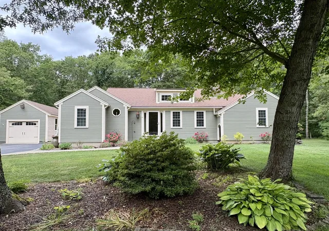Homes for sale in Marstons Mills, MA | 81 Redberry Ln, Marstons Mills, MA 02648 | MLS# 22602724