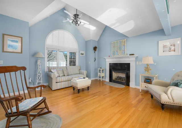 Homes for sale in Dennis Port, MA | 549 Center St #APT 5, Dennis Port, MA 02639 | MLS# 22602725