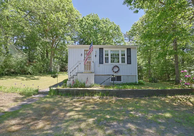 1st image of 8 Alpine Rd, Plymouth, MA 02360 | MLS# 22602753