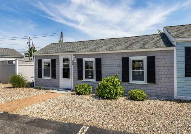 Homes for sale in Dennis Port, MA | 128 Sea Street, Dennis Port, MA 02639 | Houzeo