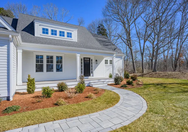 2nd image of 21 Seneca Ln, Sandwich, MA 02563 | MLS# 22602752