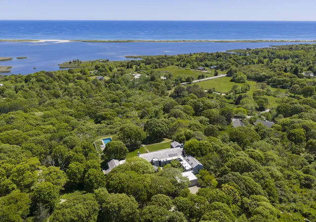 1st image of 8 Snail Rd, Chilmark, MA 02535 | MLS# 22602961