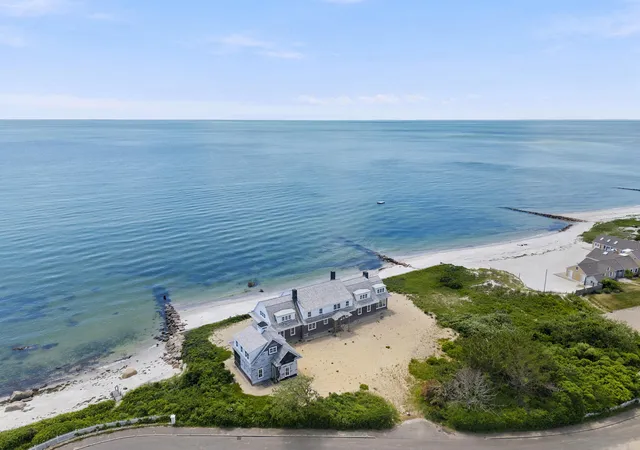 Homes for sale in Hyannis, MA | 31 Dale Ave, Hyannis, MA 02601 | MLS# 22603011