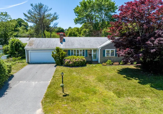 Homes for sale in Centerville, MA | 41 Brezner Ln, Centerville, MA 02632 | MLS# 22602801