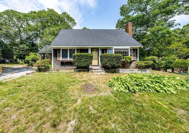 Homes for sale in Centerville, MA | 26 Adrena Ave, Centerville, MA 02632 | MLS# 22602832