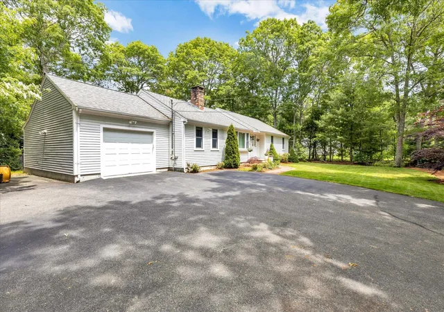 Homes for sale in Centerville, MA | 48 Bridgets Path, Centerville, MA 02632 | MLS# 22602890