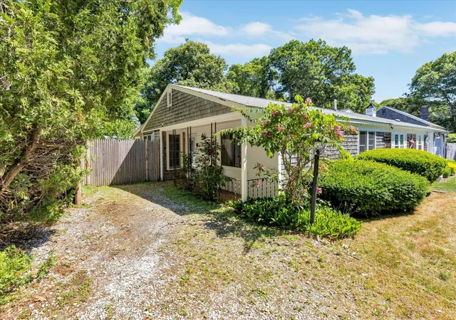 Homes for sale in Yarmouth Port, MA | 10 Margaret Joseph Rd #UNIT 10, Yarmouth Port, MA 02675 | MLS# 22602991