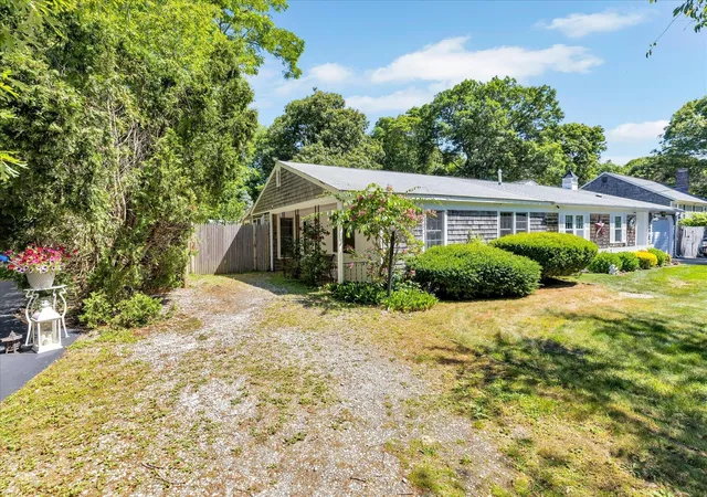 Homes for sale in Yarmouth Port, MA | 10 Margaret Joseph Rd #UNIT 10, Yarmouth Port, MA 02675 | MLS# 22602991