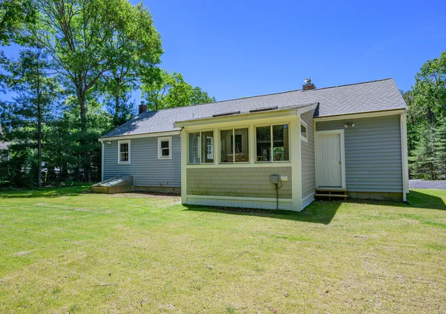 Homes for sale in Teaticket, MA | 156 Red Brook Rd, Teaticket, MA 02536 | MLS# 22602952