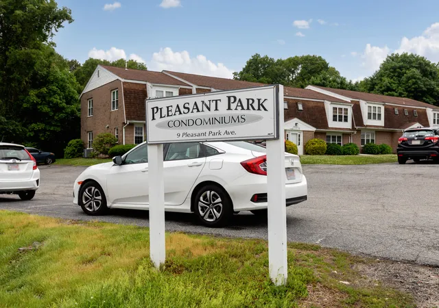 Homes for sale in Hyannis, MA | 9 Pleasant Park Ave #APT 2I, Hyannis, MA 02601 | MLS# 22602917