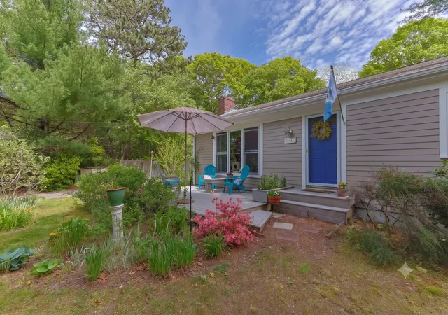 Homes for sale in Centerville, MA | 105 Taramac Rd, Centerville, MA 02632 | MLS# 22602936