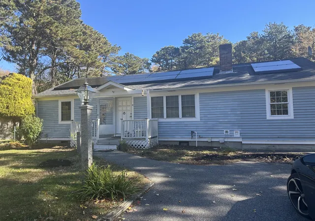 Homes for sale in West Yarmouth, MA | 28 Hoover Rd, West Yarmouth, MA 02673 | MLS# 22603131