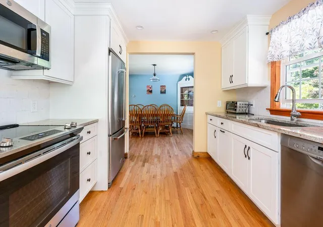 Homes for sale in Centerville, MA | 251 Phinneys Ln, Centerville, MA 02632 | MLS# 22602937