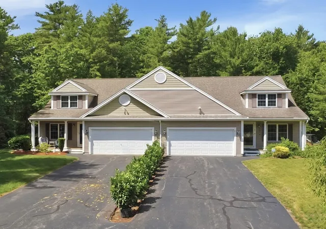1st image of 9 Rock Marsh Rd #UNIT B, Wareham, MA 02571 | MLS# 22602934