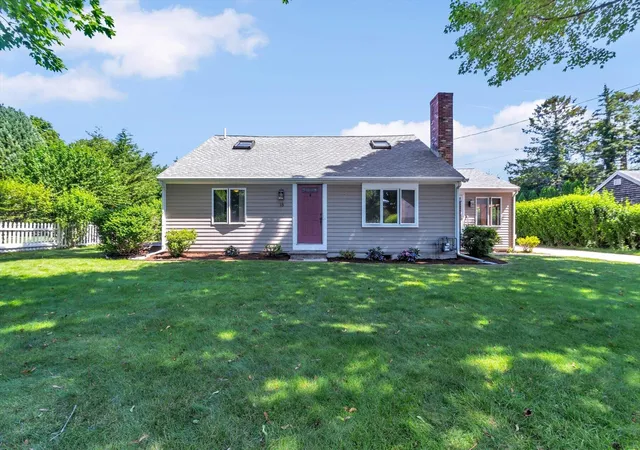 1st image of 18 Clearview Ave, Falmouth, MA 02540 | MLS# 22603569
