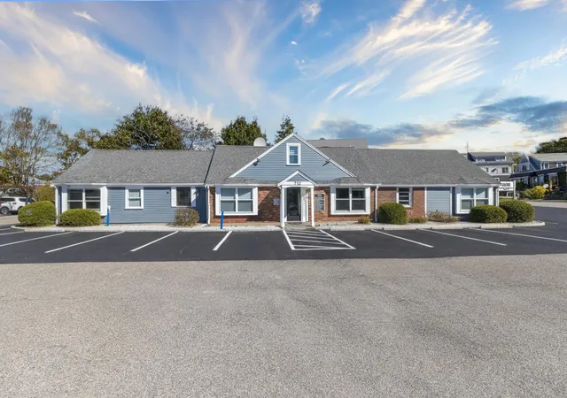 Homes for sale in Hyannis, MA | 712 Main St, Hyannis, MA 02601 | MLS# 22603328