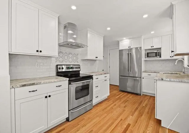 Listing Photo 5 - Condo for sale in building located at 46 Monument Vw Rd, Dennis, MA 02660