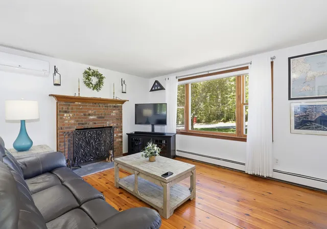 Homes for sale in Forestdale, MA | 10 Checkerberry Ln, Forestdale, MA 02644 | MLS# 22603008