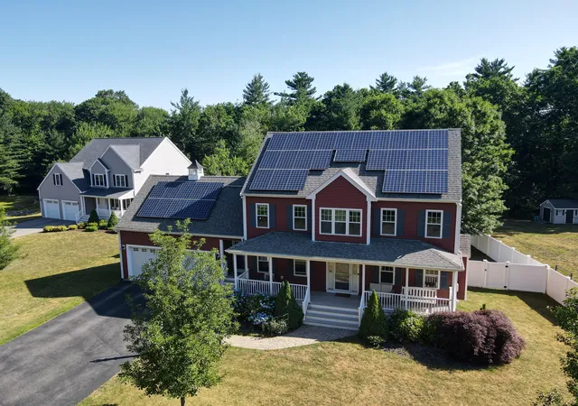 Homes for sale in Whitman, MA | 171 Captain Allen Wy, Whitman, MA 02382 | MLS# 22603285
