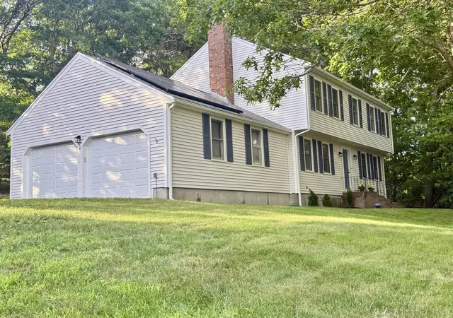 Homes for sale in Sagamore Beach, MA | 4 Andrew Rd, Sagamore Beach, MA 02562 | MLS# 22603016