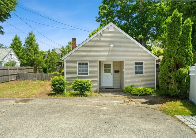 Homes for sale in Falmouth, MA | 47 Little Rock Ave, Falmouth, MA 02540 | MLS# 22603019