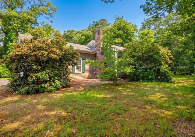Homes for sale in Centerville, MA | 65 Richardson Rd, Centerville, MA 02632 | MLS# 22603021