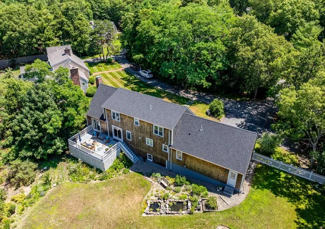 Homes for sale in Centerville, MA | 139 Fuller Rd, Centerville, MA 02632 | MLS# 22603087