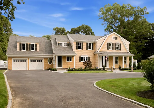 2nd image of 22 Scudder Rd, Osterville, MA 02655 | MLS# 22603117