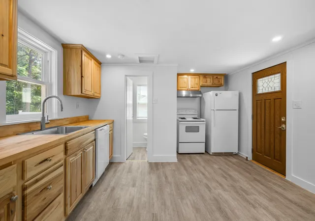 Homes for sale in North Truro, MA | 95 Shore Rd #8, North Truro, MA 02652 | MLS# 22603055