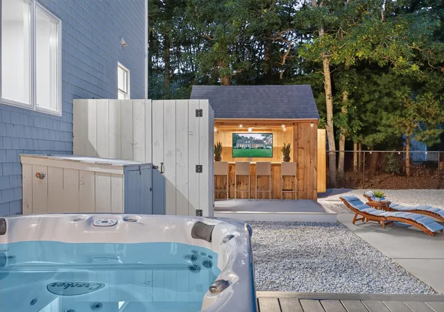 Photo 4 of Single family home for sale at 37 Autumn Ct, Brewster, MA 02631 | MLS# 22603348 | Listing updated on 2026-10-04