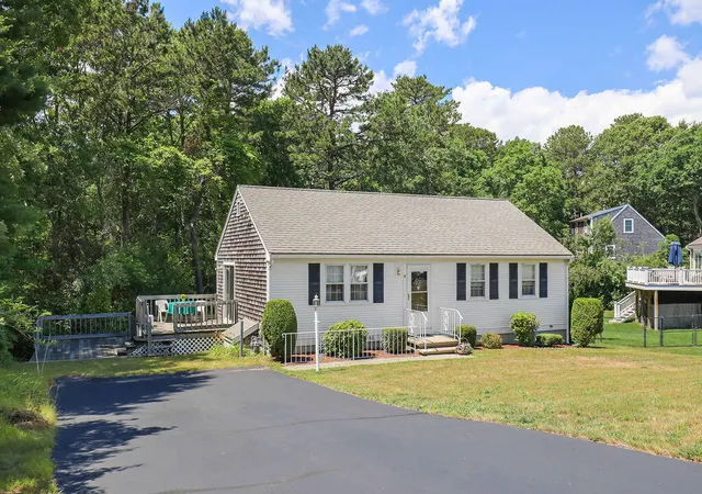 4th image of 4 Ryder Cir, Sandwich, MA 02563 | MLS# 22603223