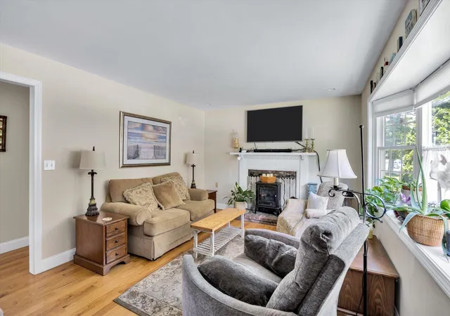 Homes for sale in Hyannis, MA | 213 Buckwood Dr, Hyannis, MA 02601 | MLS# 22603077