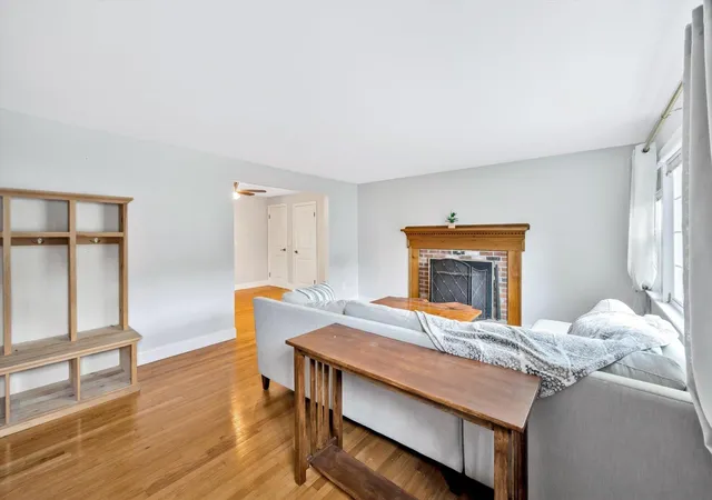 3rd image of 16 Pine View Dr, Cotuit, MA 02635 | MLS# 22603078