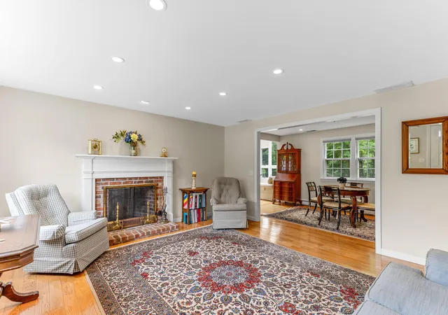 Homes for sale in Chatham, MA | 35 Oakridge Cir, Chatham, MA 02633 | MLS# 22603135