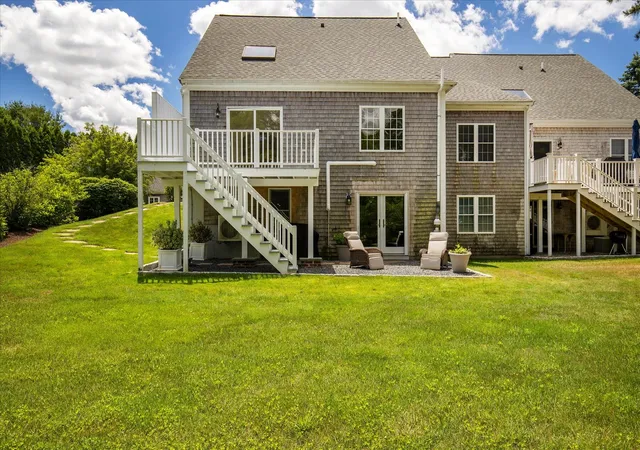 Homes for sale in Mashpee, MA | 11 Stratford Rdg #UNIT 11, Mashpee, MA 02649 | MLS# 22603139