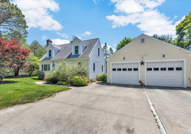 Homes for sale in South Dennis, MA | 1 Thorwald Dr, South Dennis, MA 02660 | MLS# 22603190