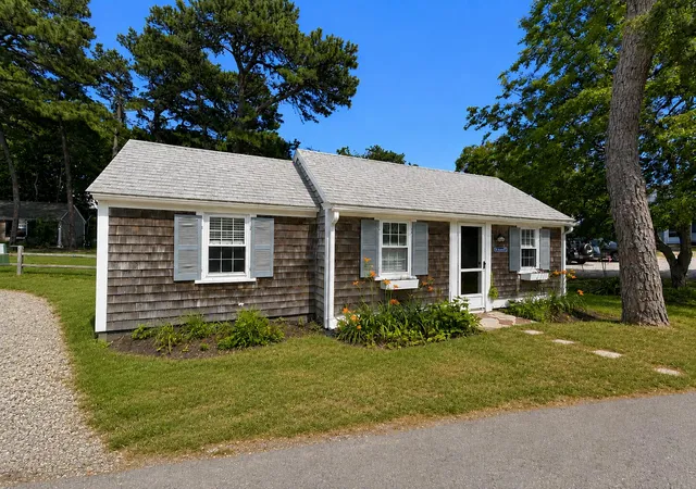 Homes for sale in Dennis Port, MA | 12 Ocean Park E #UNIT 12, Dennis Port, MA 02639 | MLS# 22603160