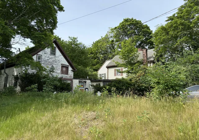 1st image of 1148 Broadway, Hanover, MA 02339 | MLS# 22603142