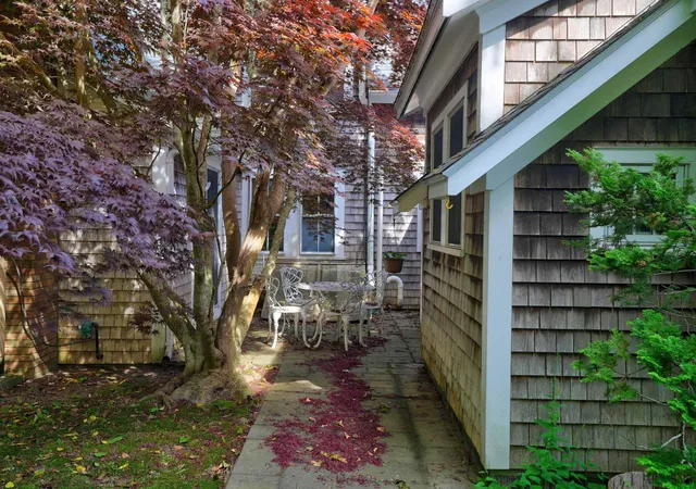 5th image of 49 High St, Edgartown, MA 02539 | MLS# 22603145