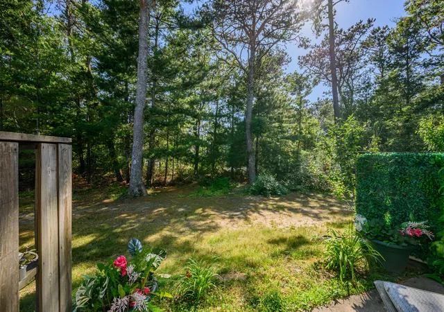 Homes for sale in Mashpee, MA | 300 Falmouth Rd #APT 9E, Mashpee, MA 02649 | MLS# 22603280