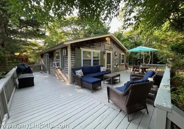 1st image of 60r Carol Ln, Oak Bluffs, MA 02557 | MLS# 22603182
