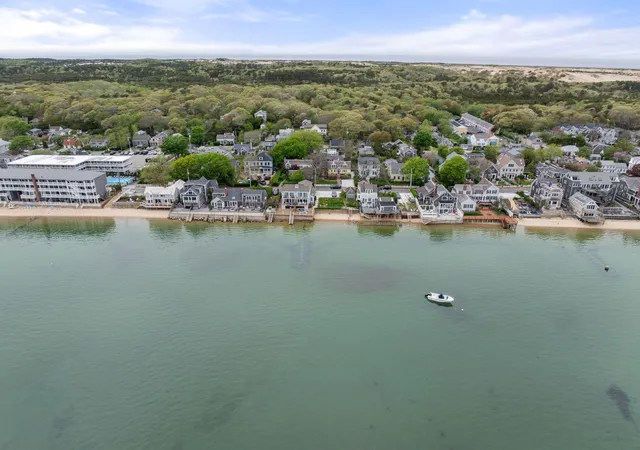 28th image of 558a Commercial St, Provincetown, MA 02657 | MLS# 22603272