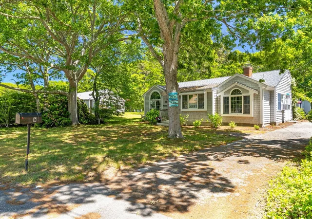 Homes for sale in South Yarmouth, MA | 6 Parkwood Ct, South Yarmouth, MA 02664 | MLS# 22603237