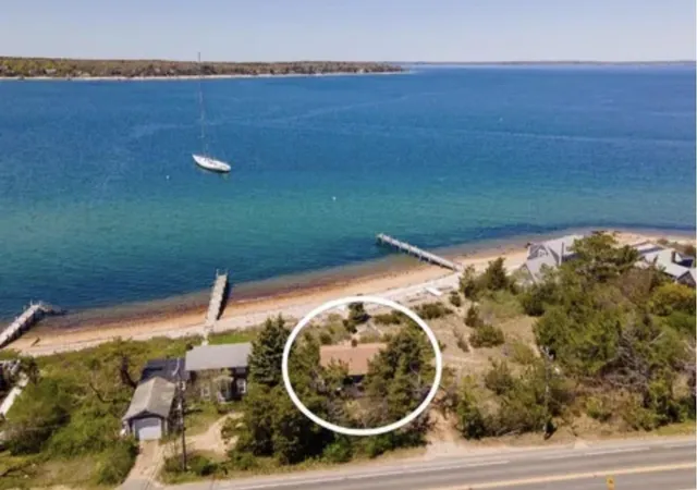 22nd image of 11 Beach Rd, Oak Bluffs, MA 02557 | MLS# 22603245
