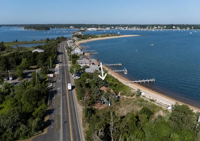 5th image of 11 Beach Rd, Oak Bluffs, MA 02557 | MLS# 22603245