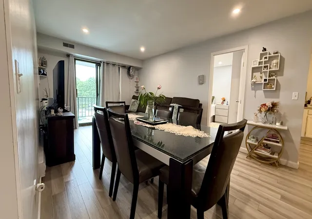 Homes for sale in Hyannis, MA | 15 Oak Neck Rd #APT 16 (35), Hyannis, MA 02601 | MLS# 22603299